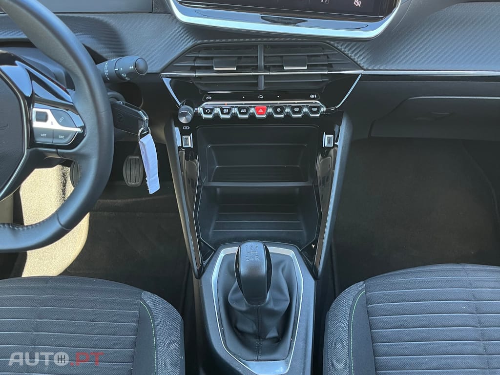 Peugeot 208 1.2 PureTech Like