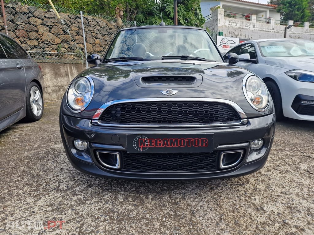 MINI Cabrio Cooper S