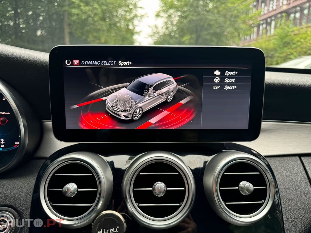 Mercedes-Benz C 220 d AMG Line