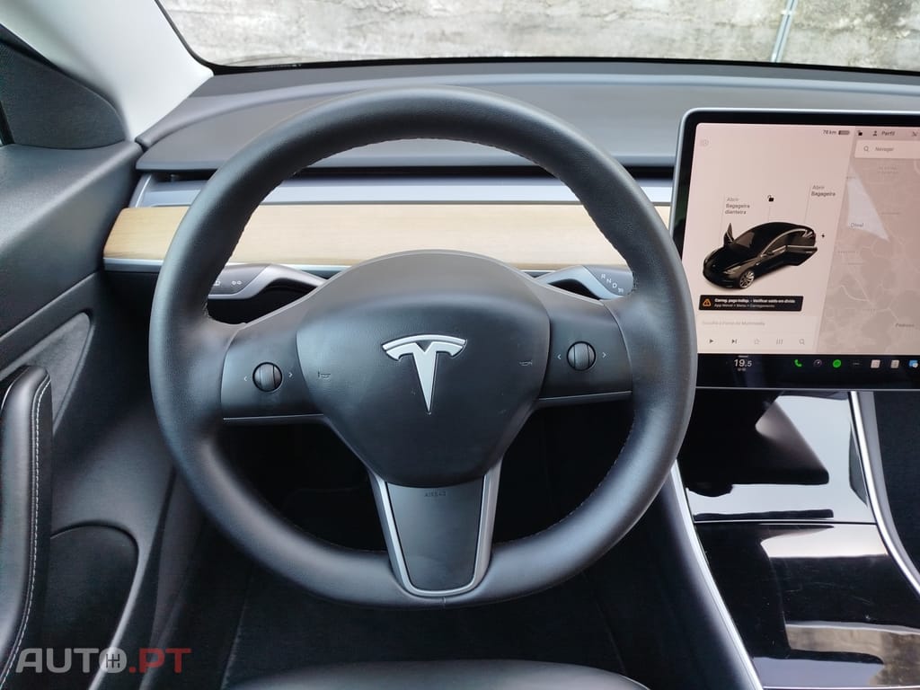 Tesla Model 3 Standard Range Plus RWD