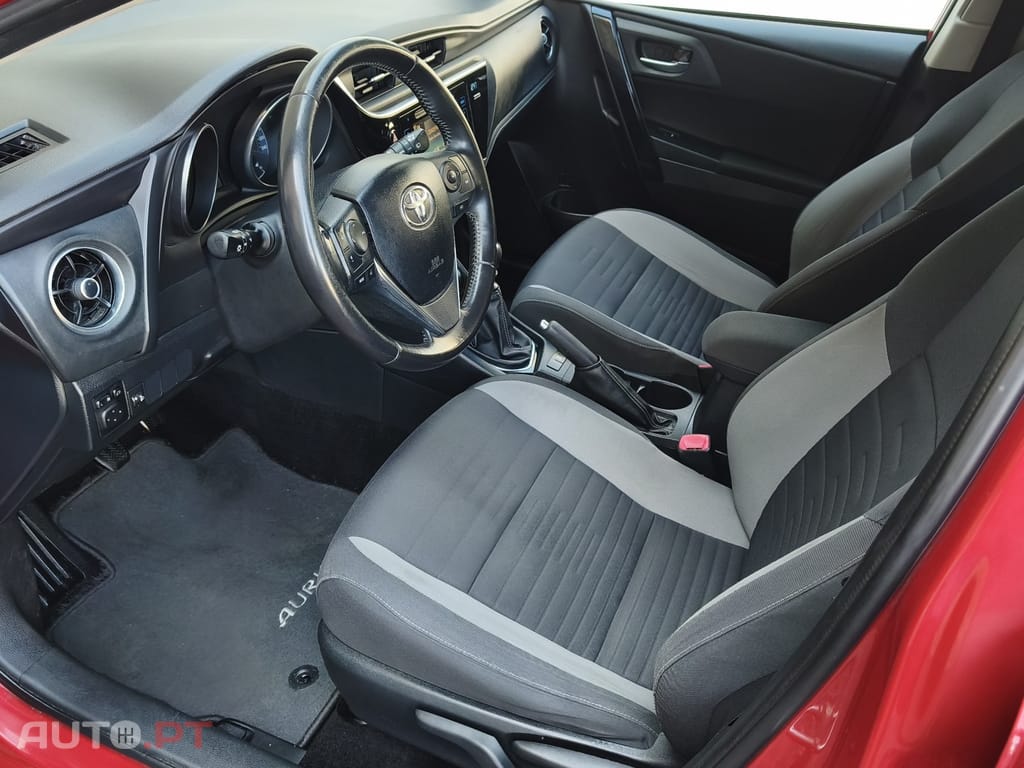 Toyota Auris 1.2T Exclusive