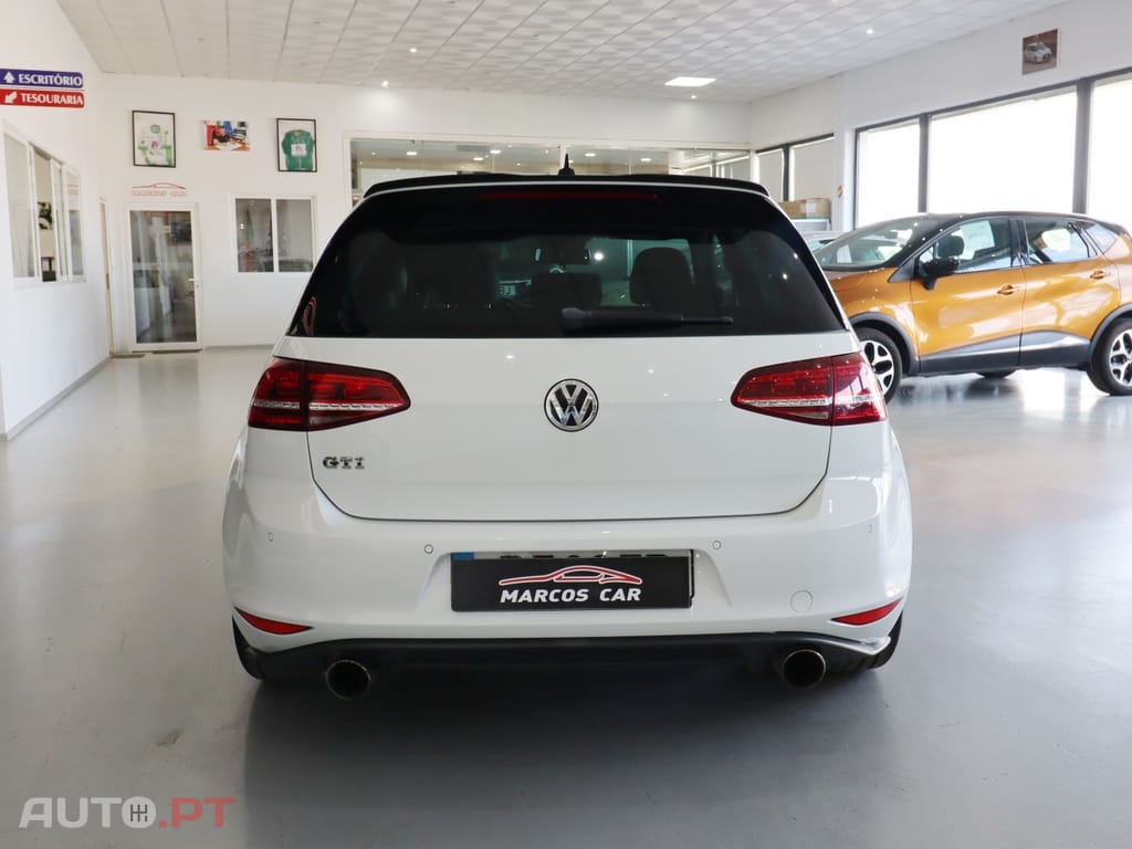 Volkswagen Golf 2.0 TSi GTi Performance