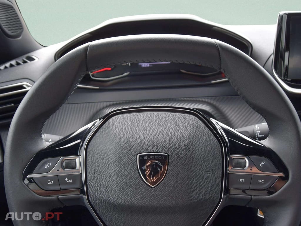 Peugeot 2008 1.2 PureTech Style