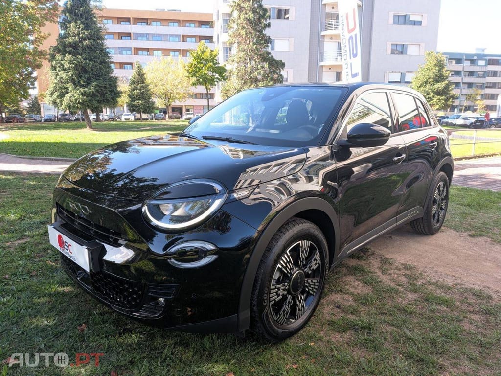 Fiat 600 1.2 Hybrid Icon