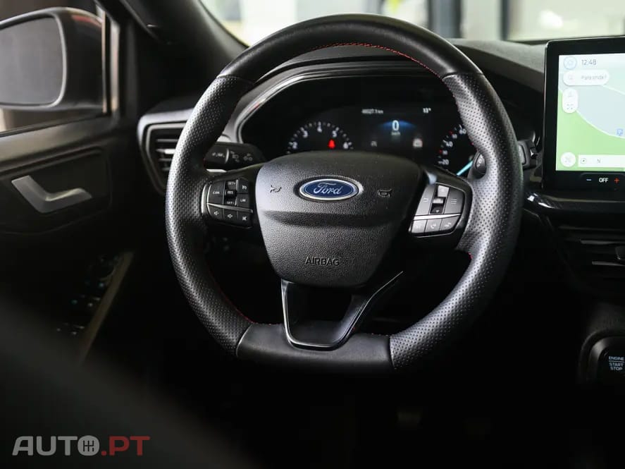 Ford Focus 1.0 EcoBoost MHEV ST-Line