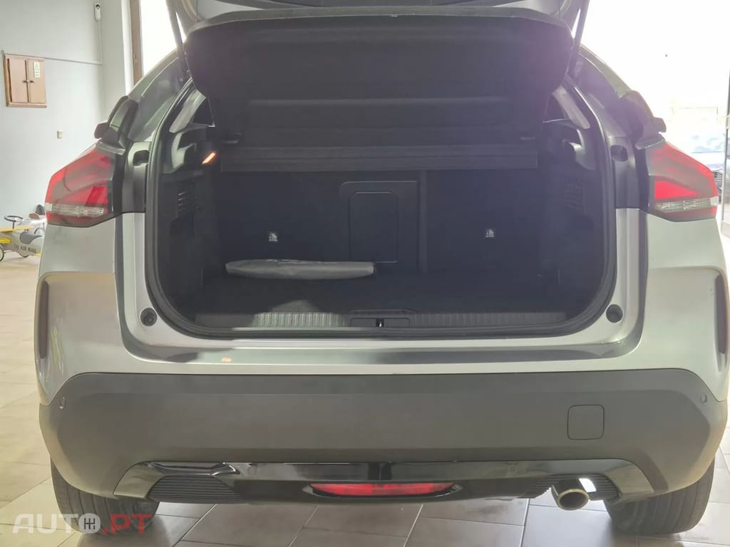 Citroen C4 1.5 BlueHDi Shine Pack EAT8