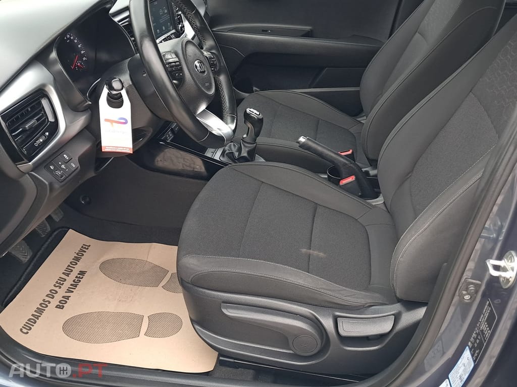 Kia Rio 1.4 CRDI 90 Platinum Edition