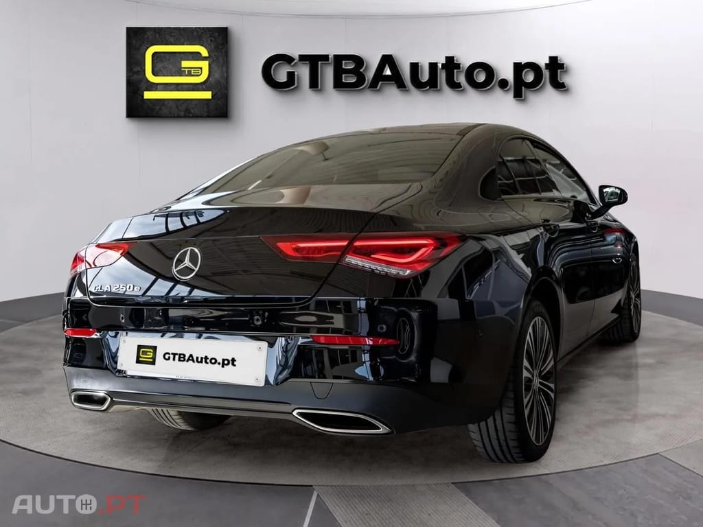 Mercedes-Benz CLA 250 e Progressive