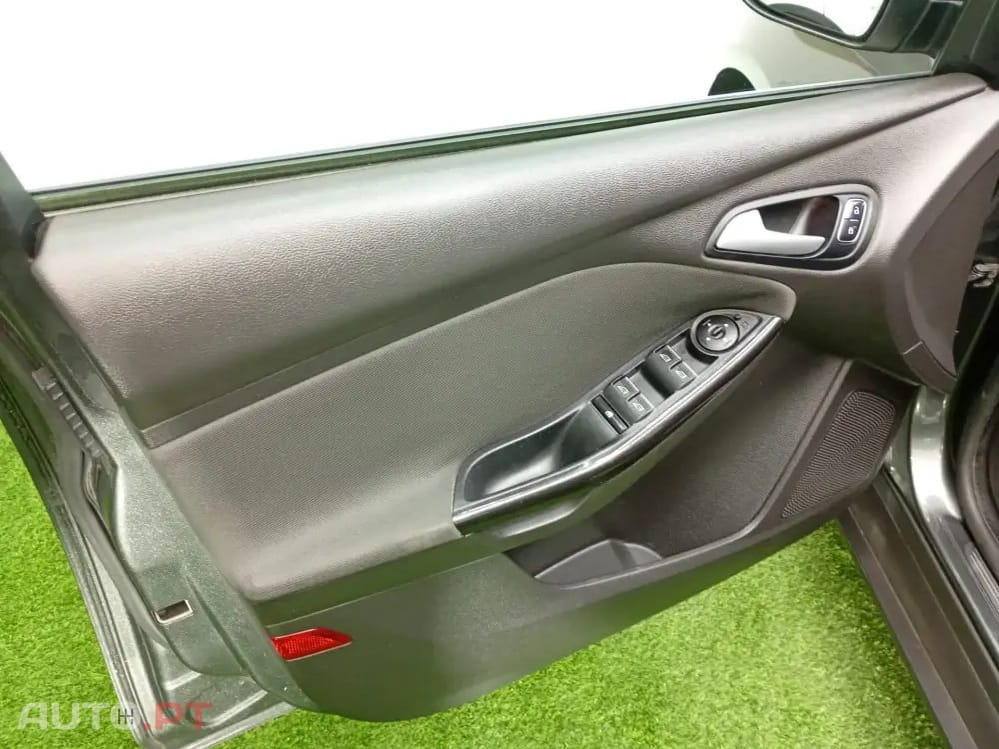Ford Focus 1.0 SCTi ST-Line