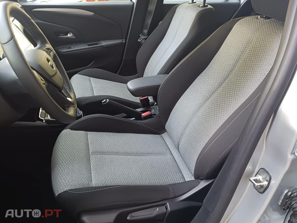 Opel Corsa 1.2 T Elegance