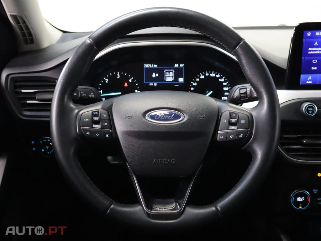 Ford Focus 1.5 TDCI EcoBlue TITANIUM