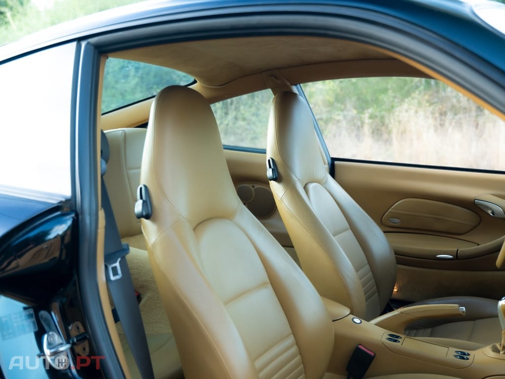 Porsche 996 Carrera