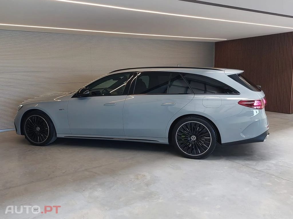 Mercedes-Benz E 300 e AMG Line