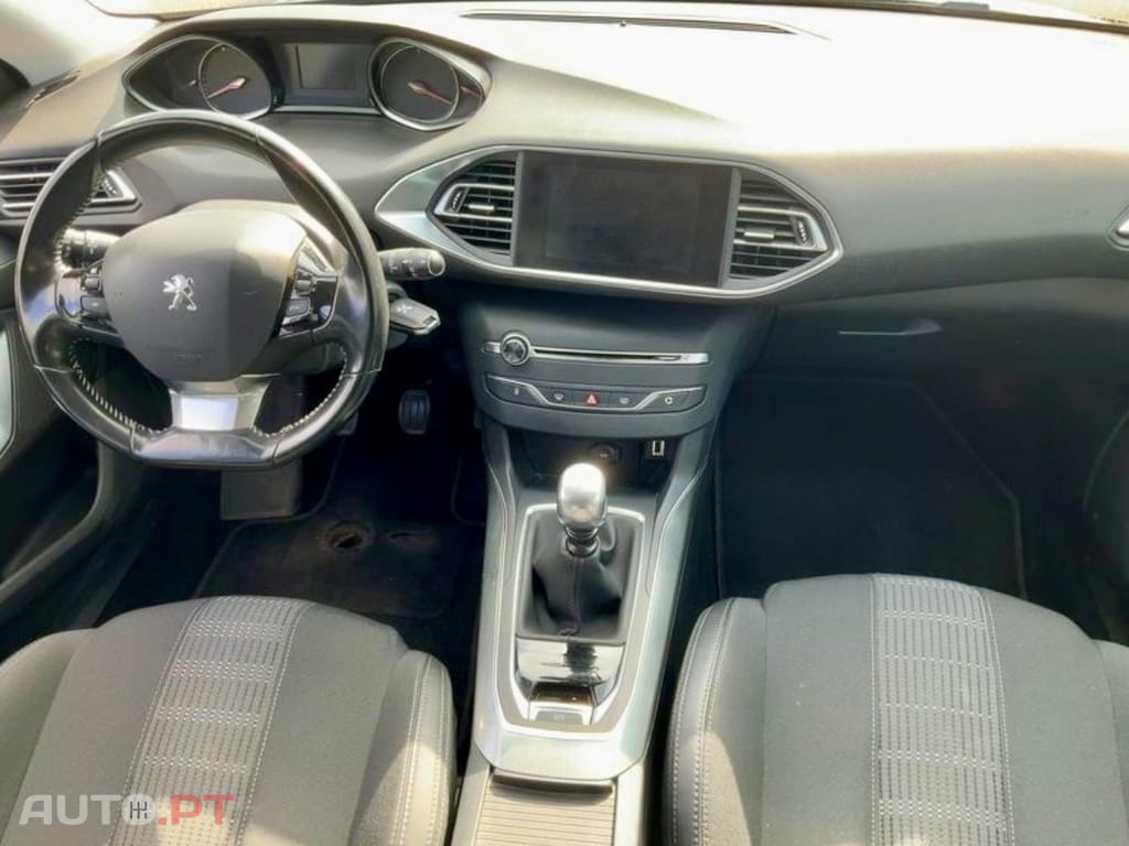 Peugeot 308 1.2 PureTech Allure