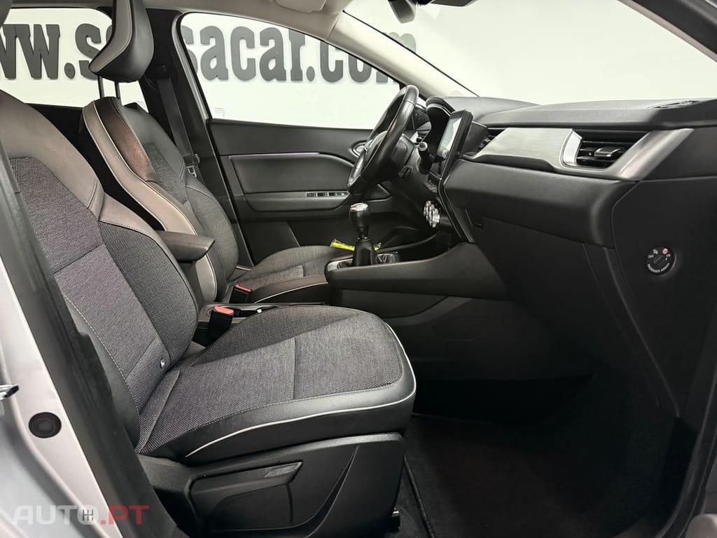 Renault Captur TCe 100 INTENS