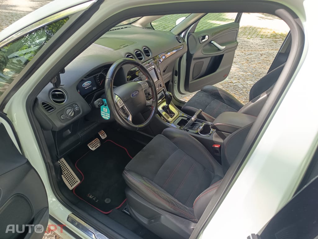 Ford S-Max Titanium X