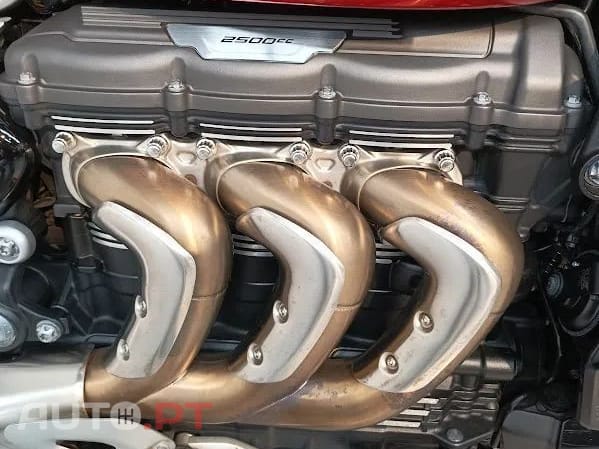 Triumph Rocket ROCKET