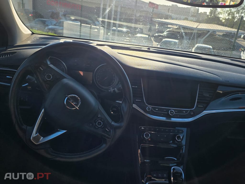 Opel Astra Opel Astra 1.6 CDTI Innovation S/S RM6/SBO/5PC/5PB