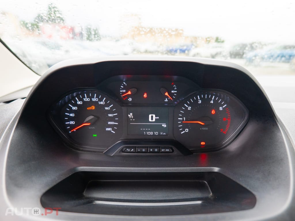 Peugeot Partner 1.5 BlueHDi Premium Standard