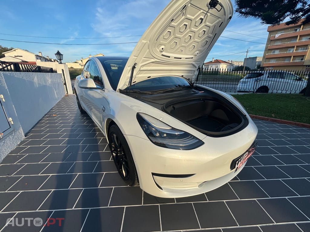 Tesla Model 3 Long Range Tração Traseira