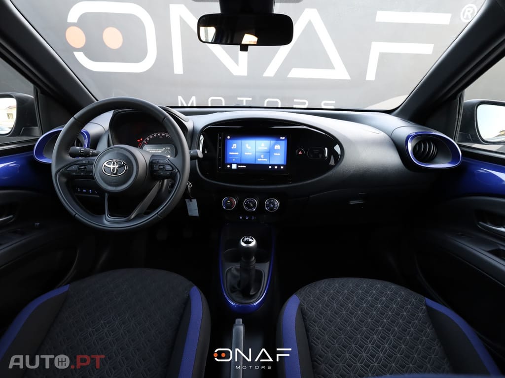 Toyota Aygo X 1.0 VVT-i Teamplayer