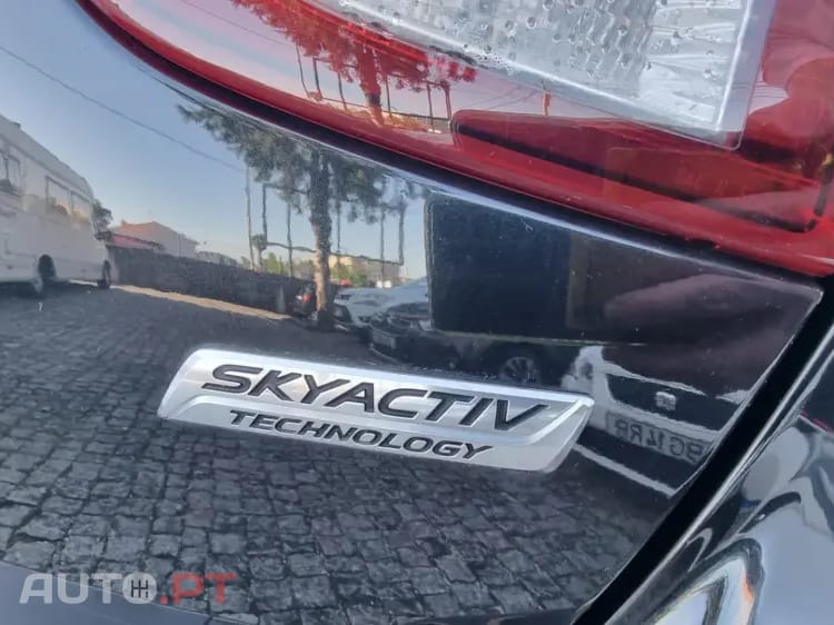 Mazda 2 1.5 Sky.Evolve Navi