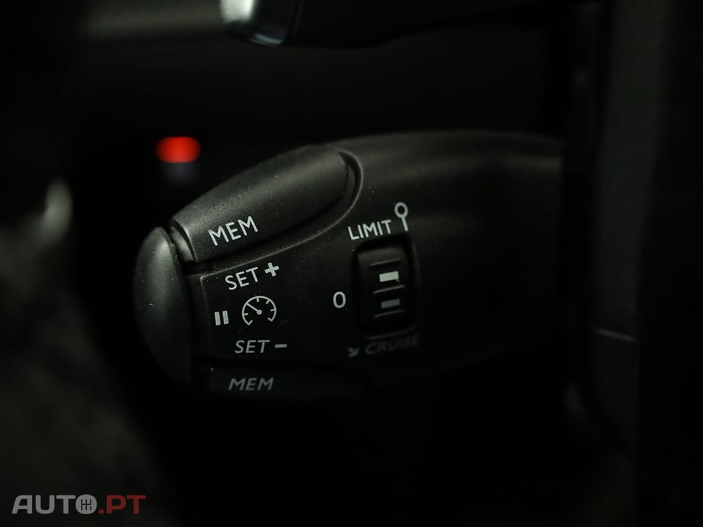 Peugeot 2008 2008 1.2 PureTech GT EAT8