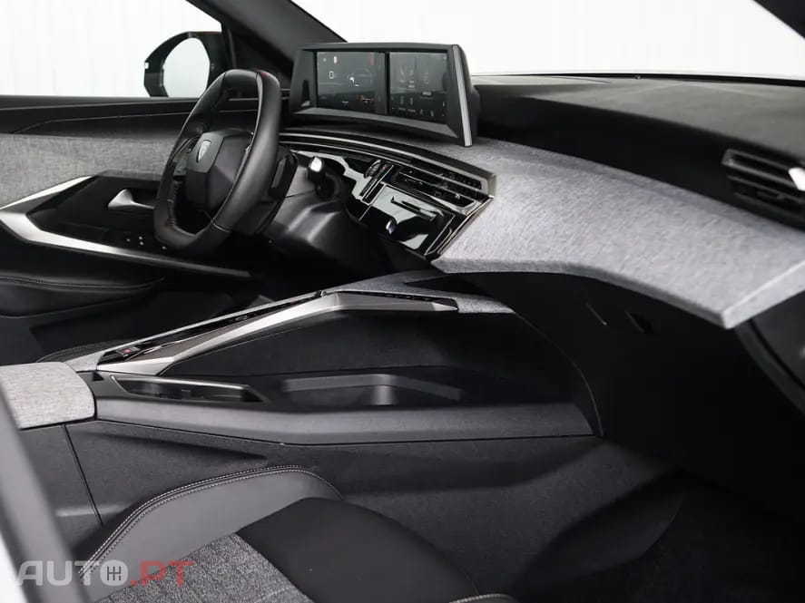 Peugeot 3008 1.2 Hybrid Allure e-DCS6