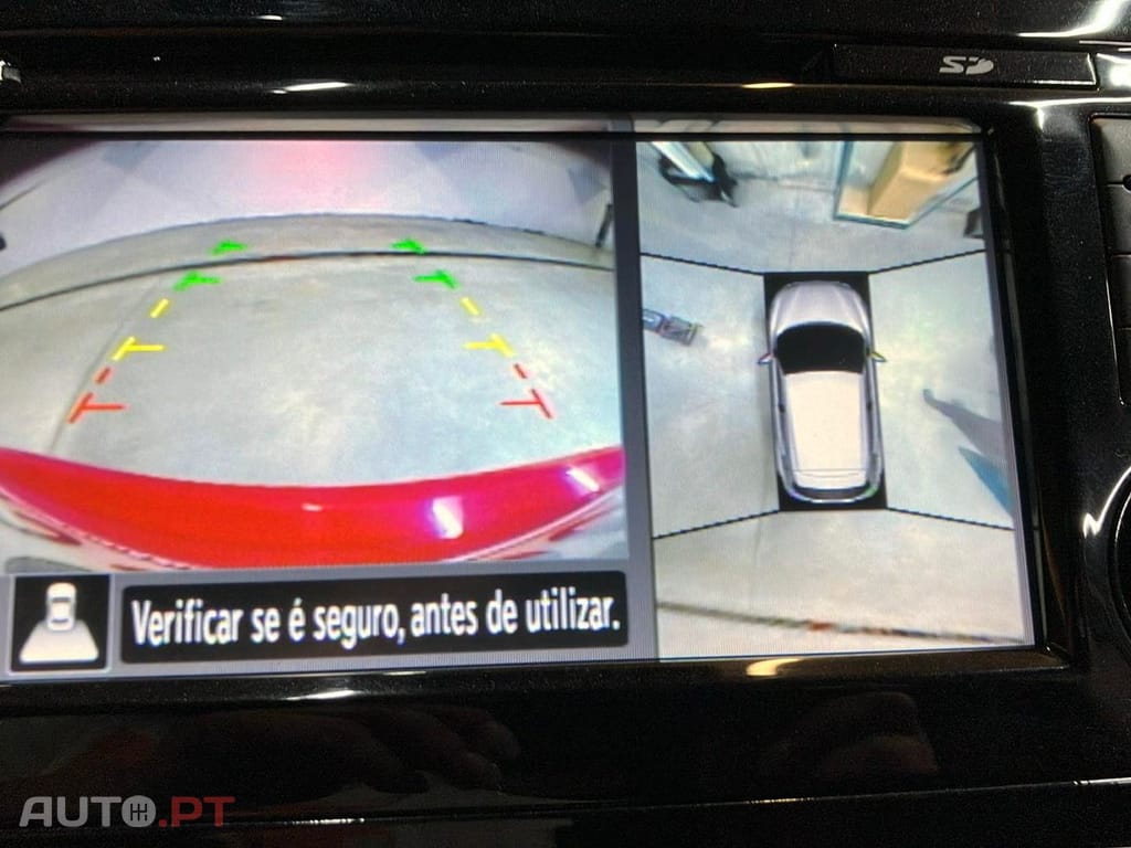 Nissan Qashqai 1.6 dCi N-Connecta J18