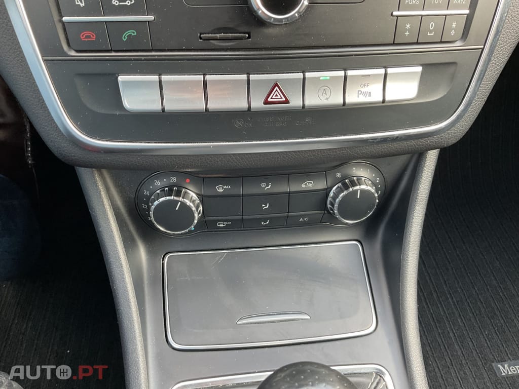 Mercedes-Benz CLA 180 d Urban