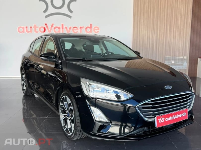 Ford Focus 1.0 EcoBoost S&S ST-LINE