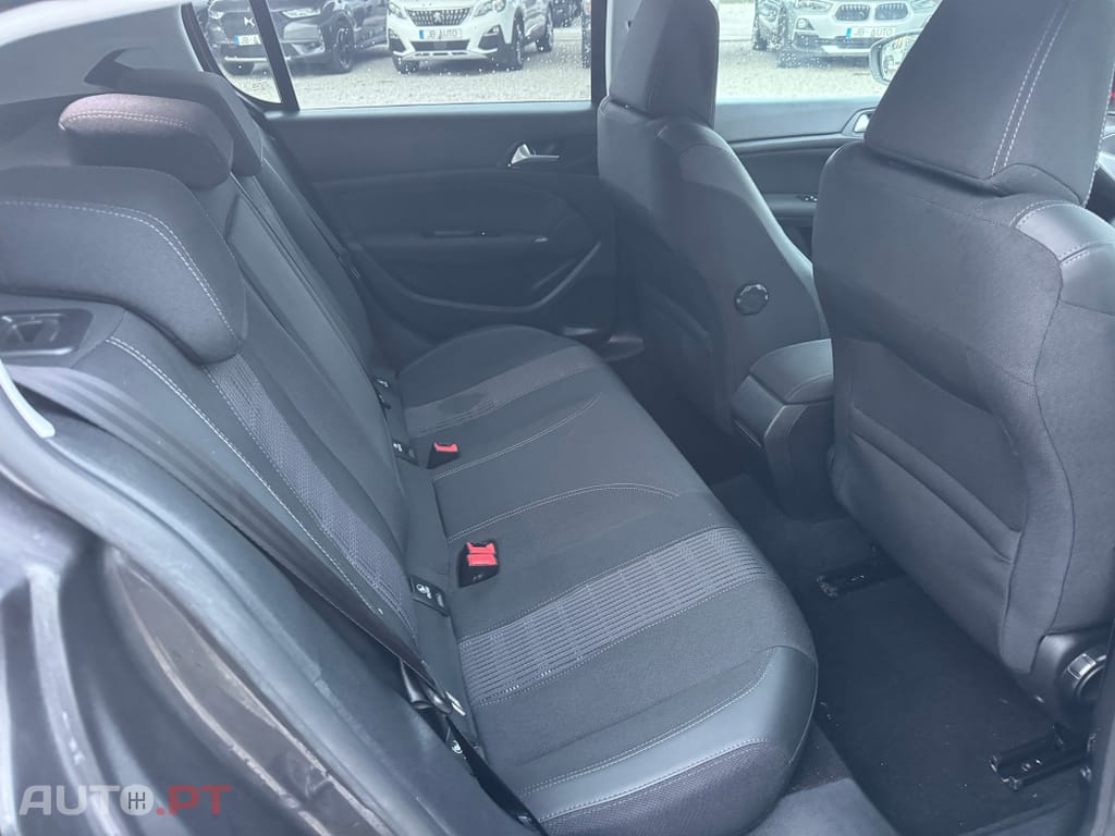 Peugeot 308 PureTech 110 Stop & Start Allure