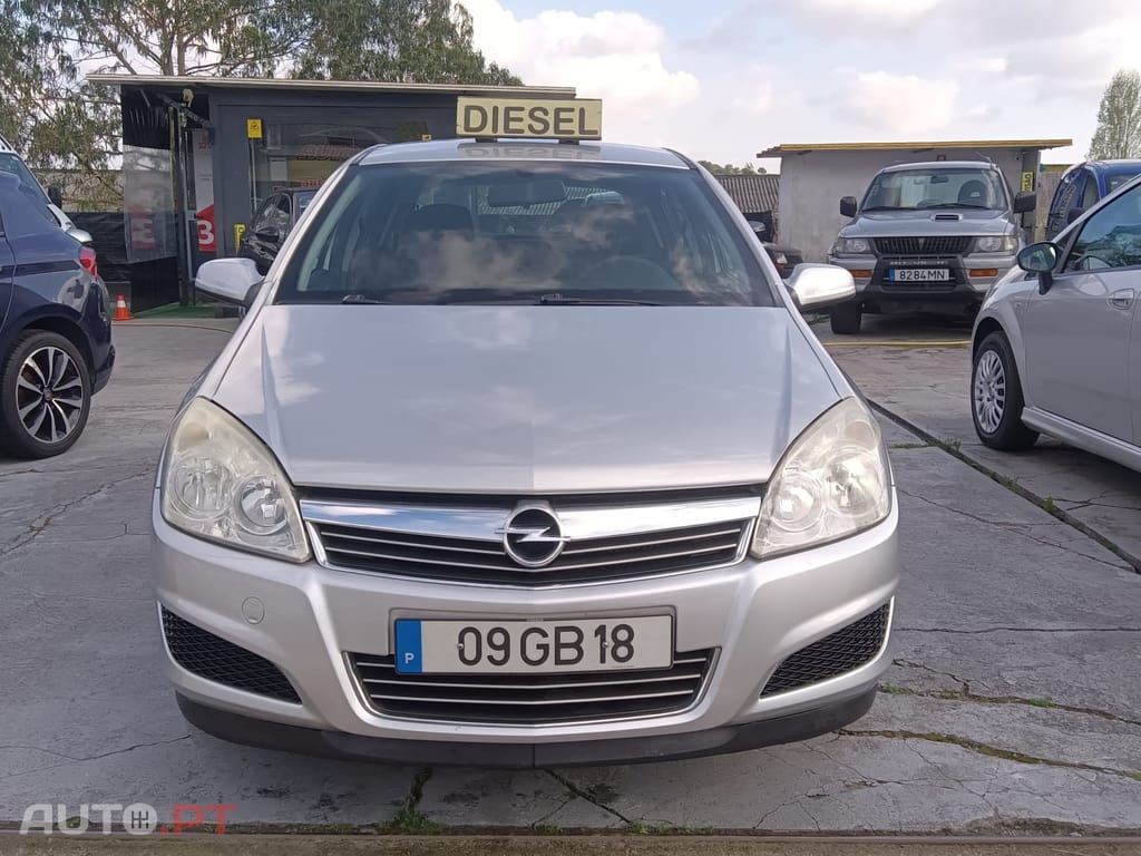 Opel Astra 1.3 CDTi Edition