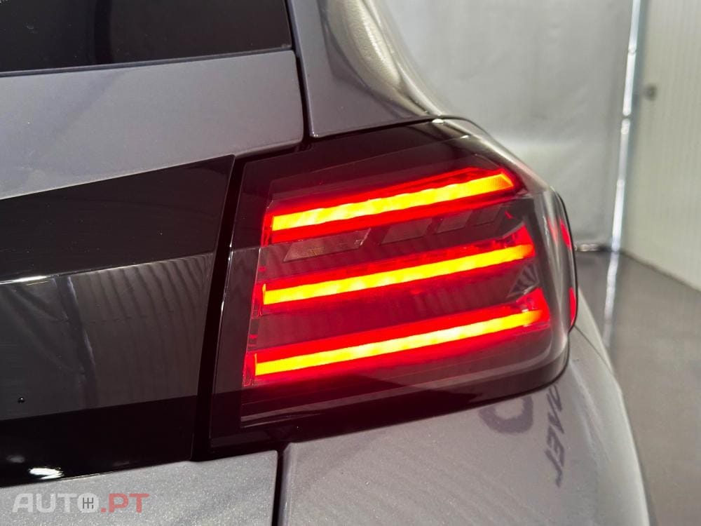 Peugeot E-208 51 kWh GT