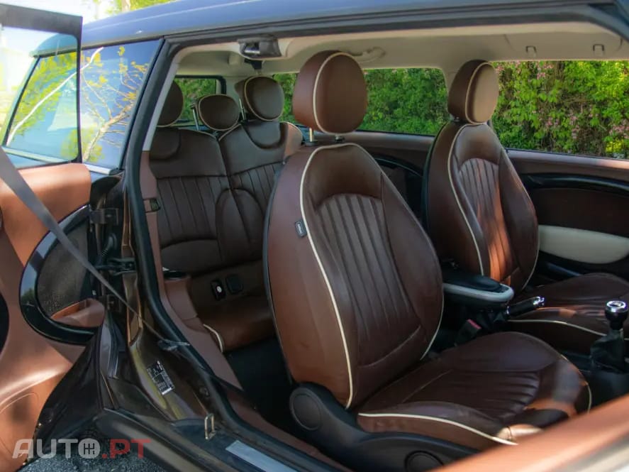 MINI Clubman Cooper D