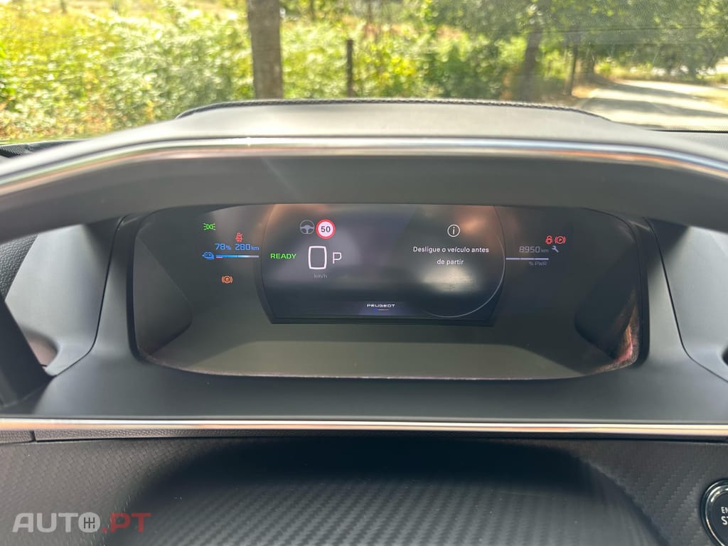 Peugeot E-2008 50 kWh GT Pack