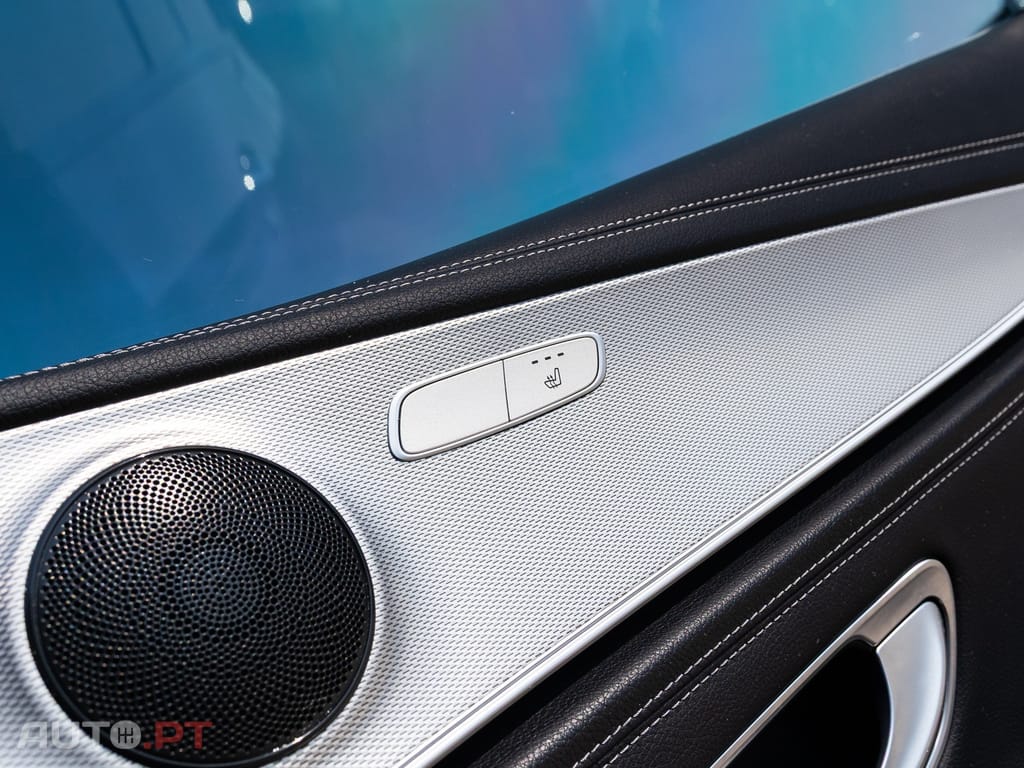 Mercedes-Benz E 220 d AMG Line 7L