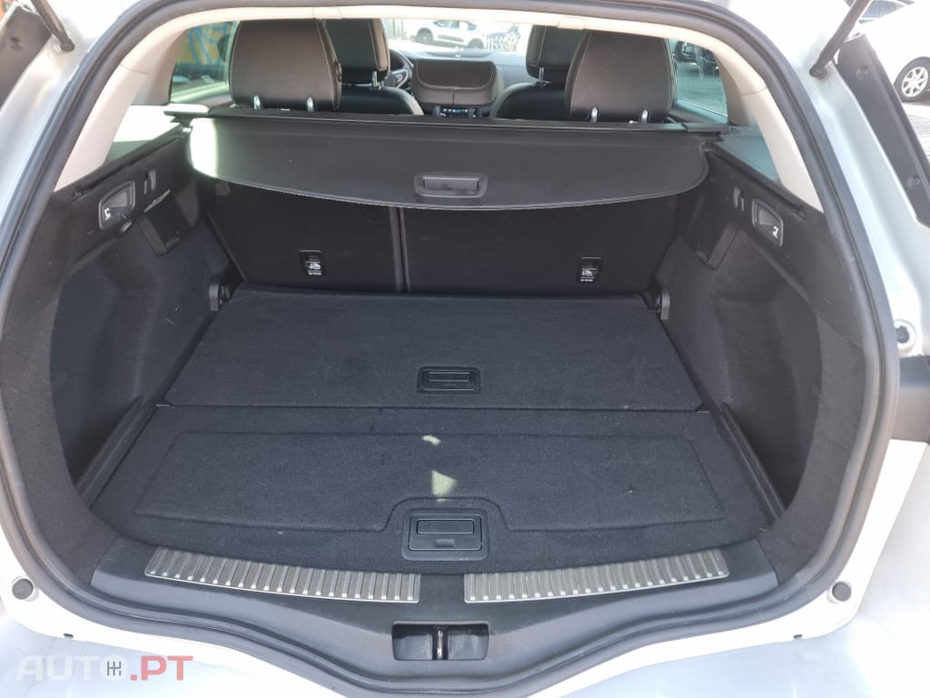 Renault Mégane Sport Tourer 1.6 dCi Bose Edition J18