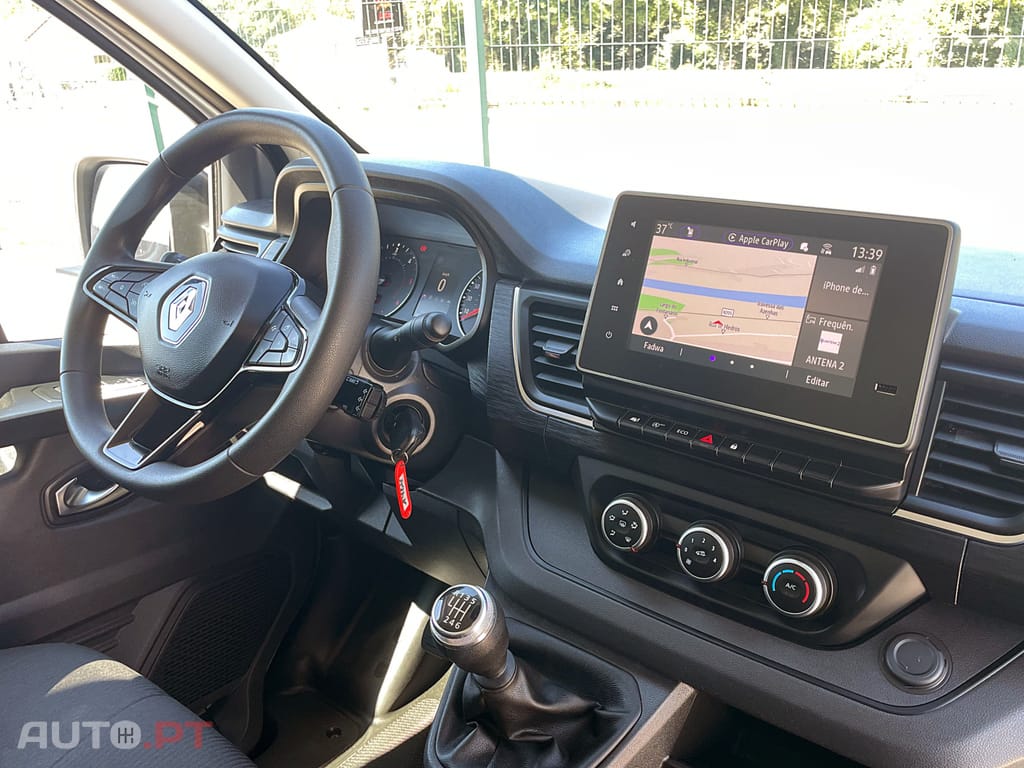 Renault Trafic 2.0 dCi Longa IVA Dedutível