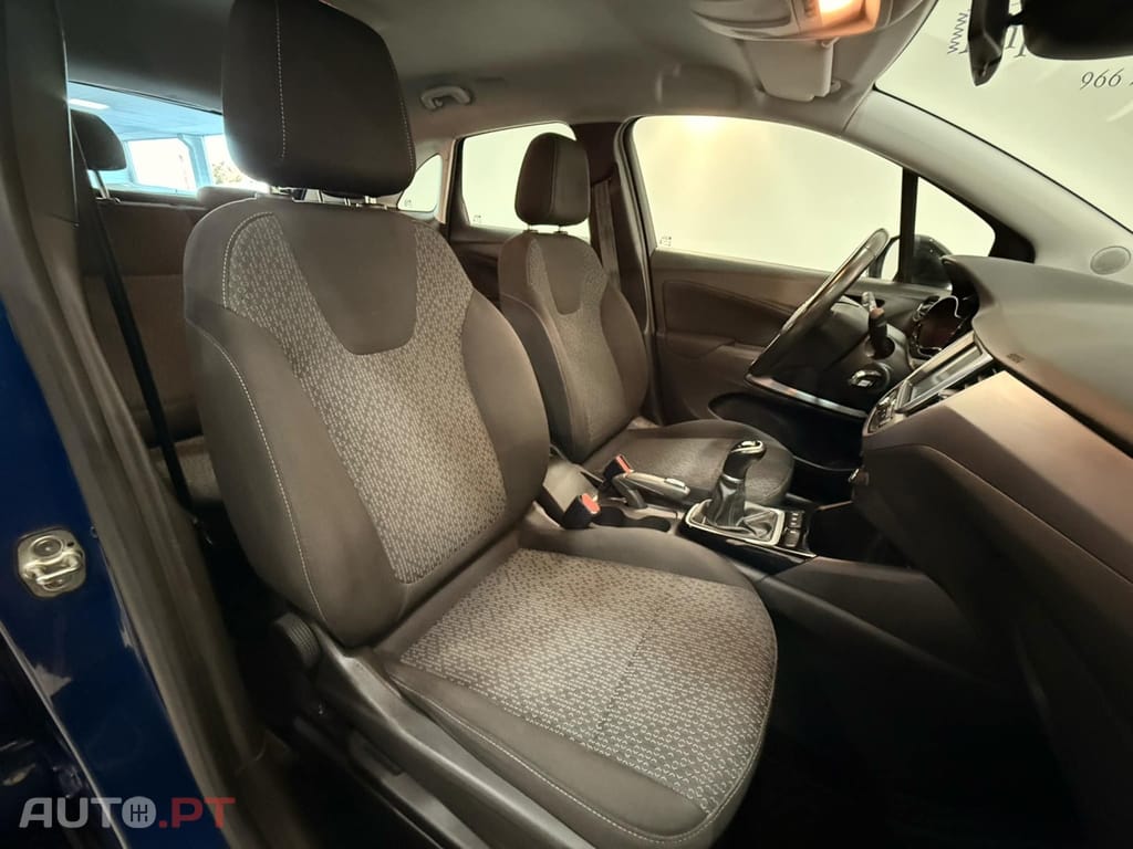 Opel Crossland 1.2 Business Edition