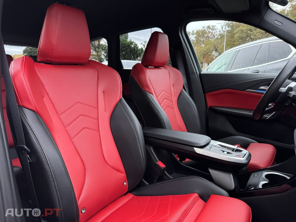 BMW X1 sDrive18d Pack Desportivo M