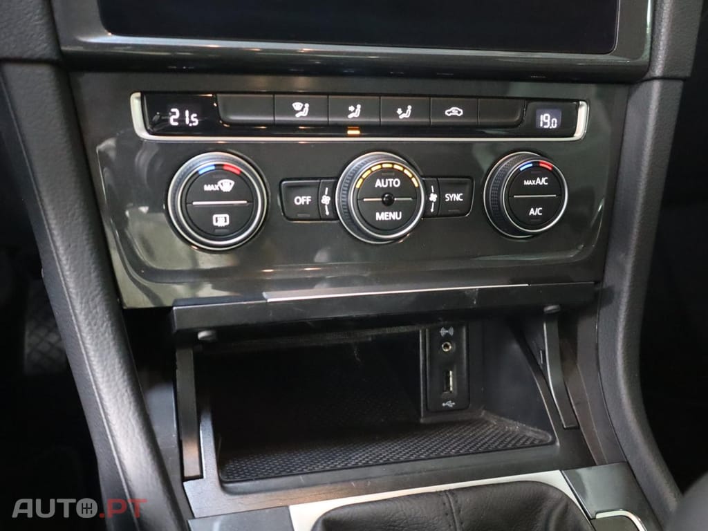 Volkswagen Golf 1.6 TDI Confortline