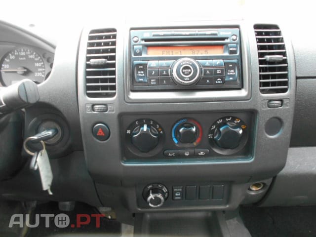 Nissan Navara 2.5DCI 4x4