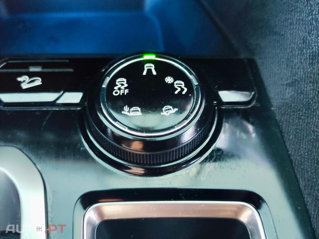 Peugeot 3008 1.2 PureTech Allure Grip Control EAT6