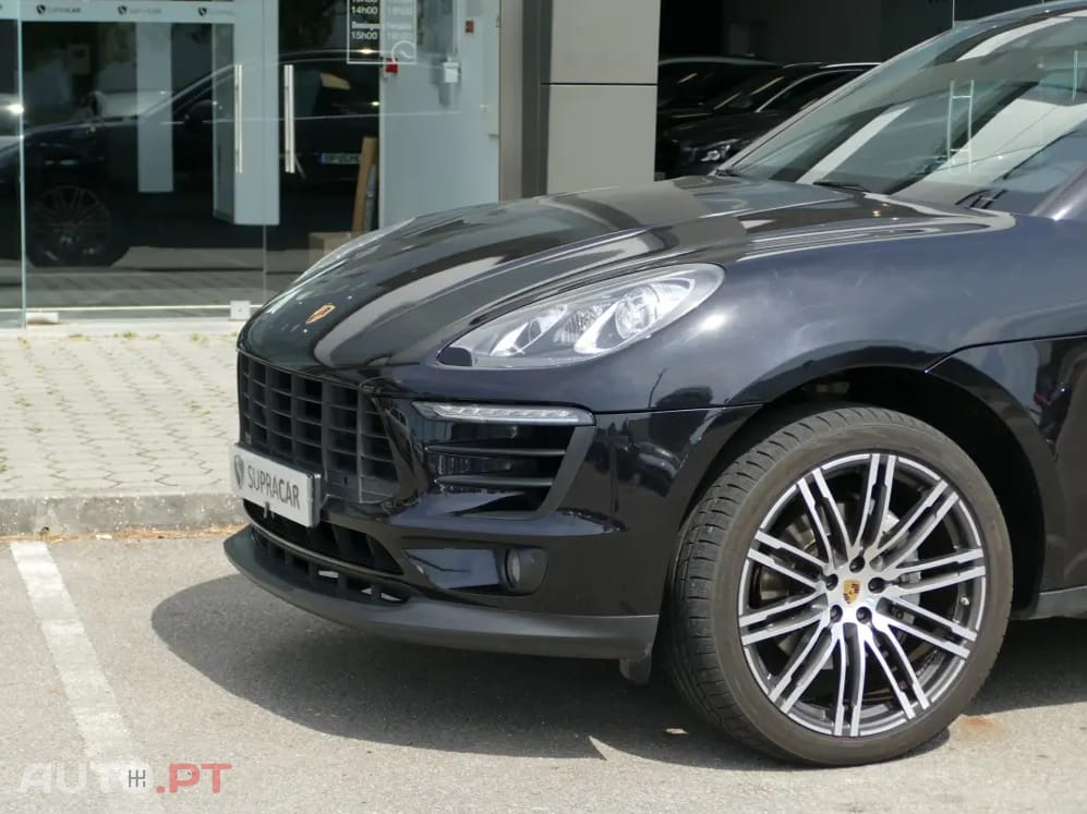 Porsche Macan S