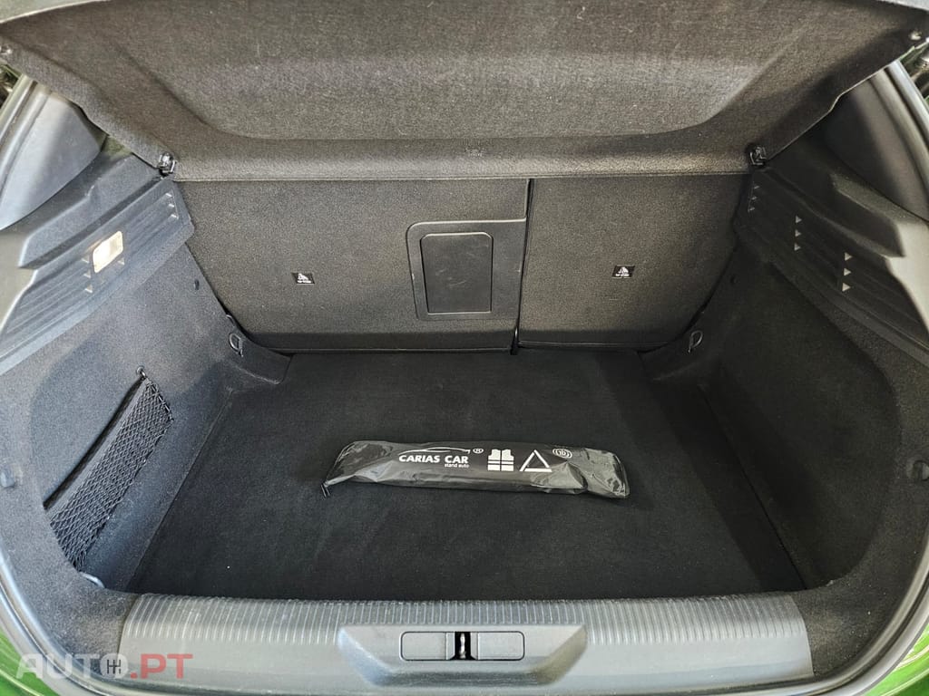 Peugeot 308 1.2 PureTech Allure EAT8