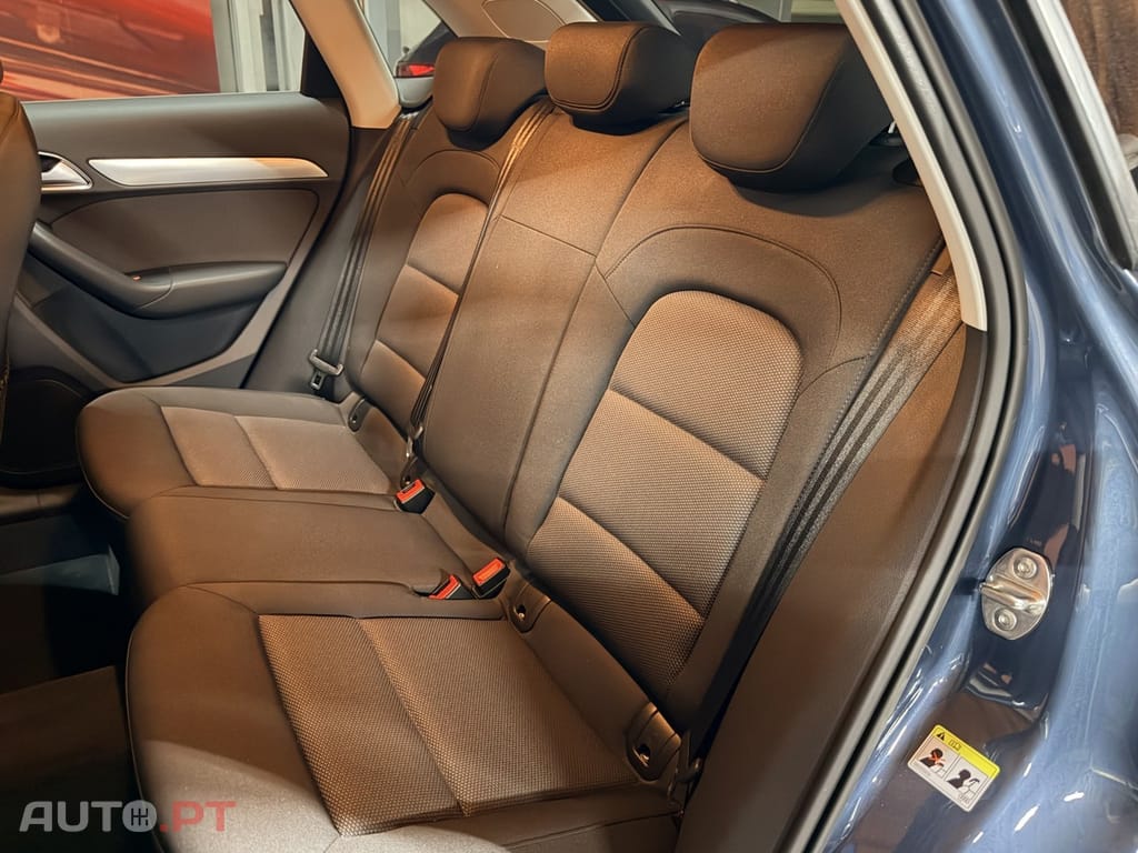 Audi Q3 1.4 TFSI CoD Design S tronic