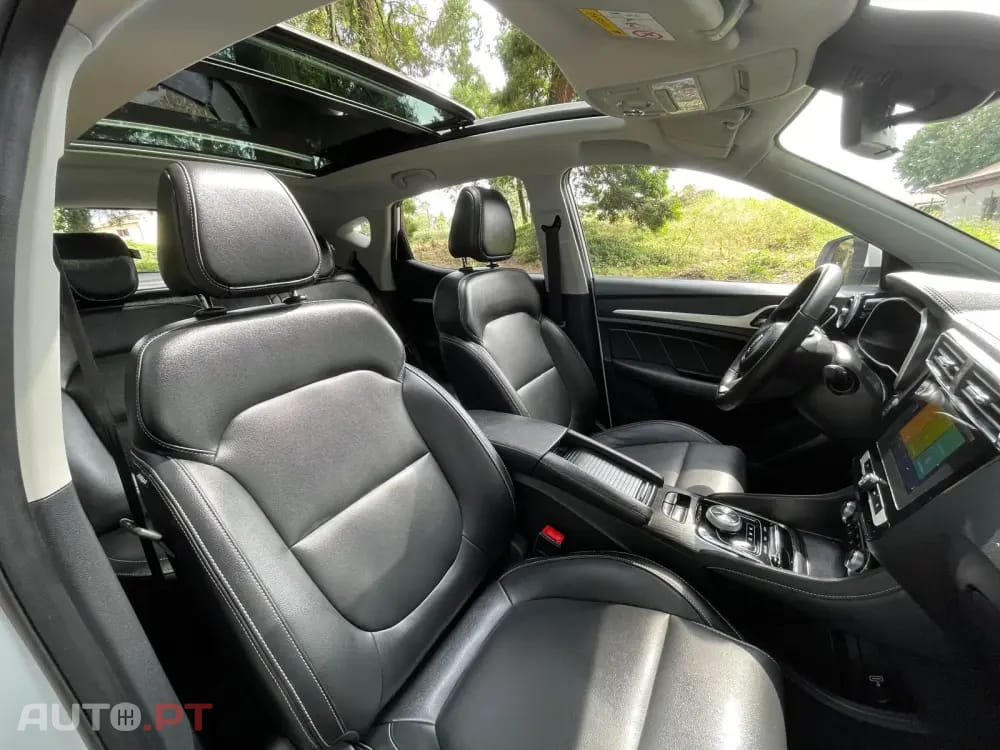 MG ZS Maximal Luxury