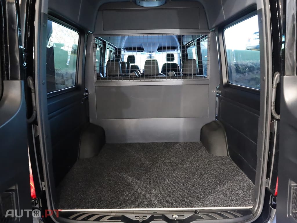 Mercedes-Benz Sprinter 315 CDI/43 Luxo (2+2+2+3)