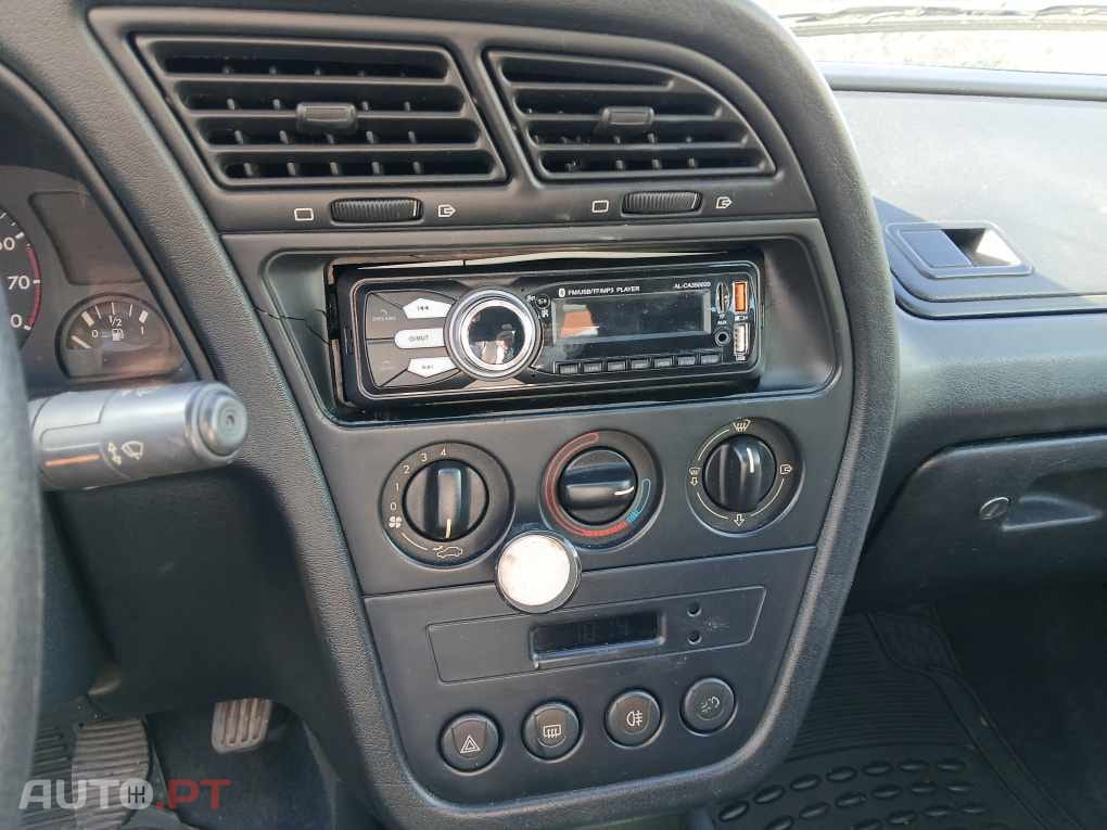 Peugeot 306 1.4 75 CV GRIFFE